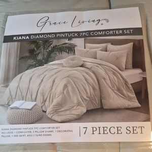 Diamond Pintuck 7PC Comforter Set - Sand Color Full/Queen New Grace Living